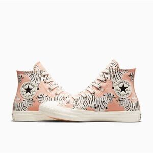 Converse Women's all star animal abstract